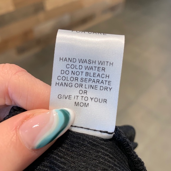 NWOT Emory Park chiffon-like crop blouse - Picture 5 of 5